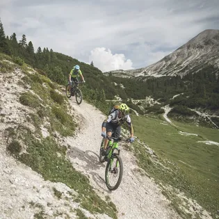 From San Vigilio to Pederü with the mountain bike